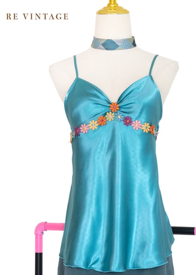 絲滑湖面彩花小背心7