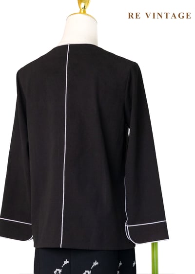 大嘴鳥幾何滾邊白線上衣9