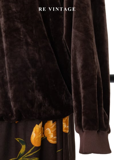 桌遊之神深棕色絨布上衣12