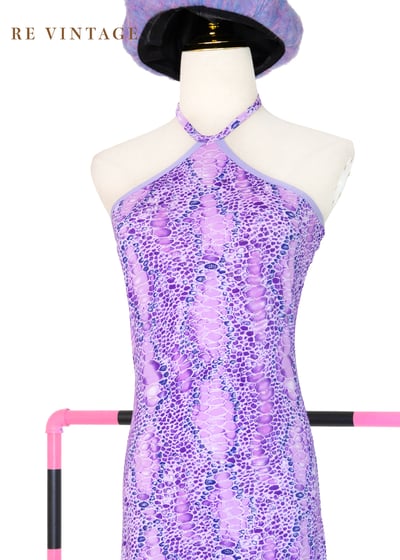 火辣の紫色系蛇皮紋路繞頸長洋裝14