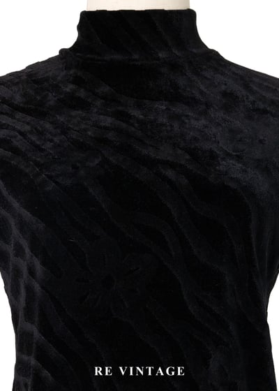 Cool Girl 壓花絨布背心3