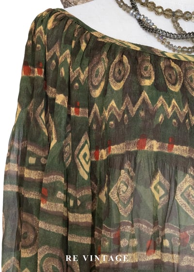 波希米雅公主狂放幾何圖騰上衣5