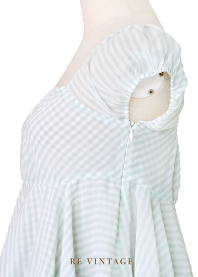 小公主清新淡綠色上衣7