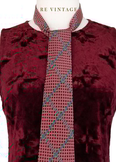 Red Wine 壓印絨布小花迷你洋裝3