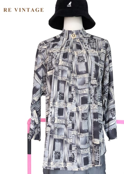 冷灰色藝術透圖飛鼠袖上衣8