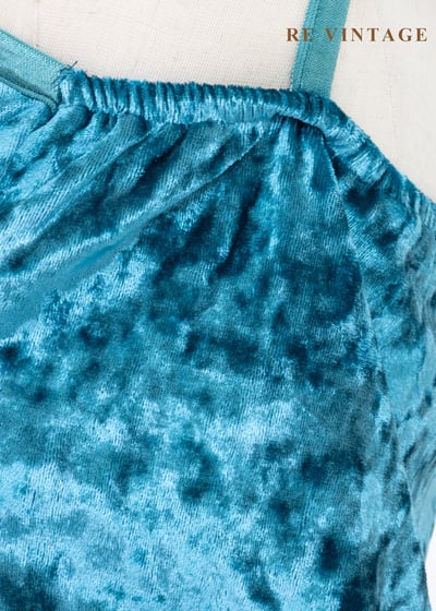 異國舞姬搖動木珠絨布背心9