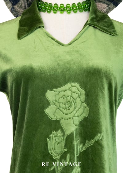 Moss Green 低調精緻玫瑰花絨布短洋裝5