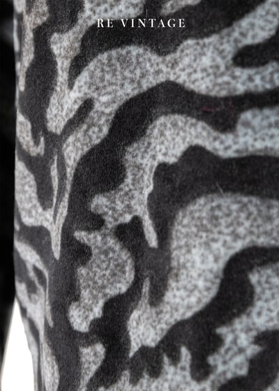 厚磅の黑色虎紋絨布上衣6