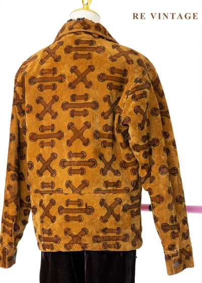 焦糖色穿繩記號麂皮長毛內裏外套12