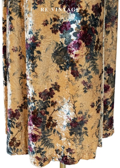 酒紅玫瑰琥珀滿版繁花絨布長洋裝15