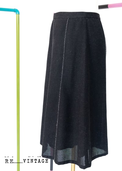 白線條灰黑色中長裙3