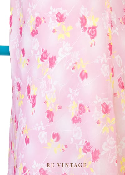 Pink Cosmos 壓紋小玫瑰細肩帶洋裝12