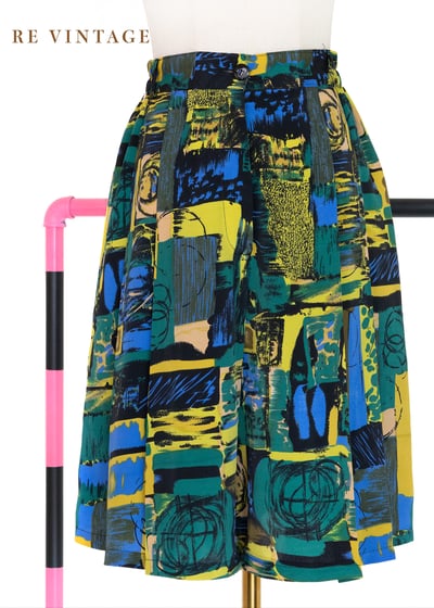 抽象畫色塊派對高腰寬版短褲（26-30"）1