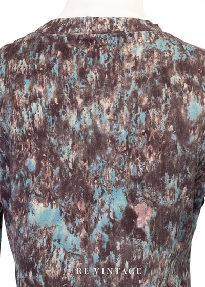 陰暗溫室裡の明亮向日葵上衣10