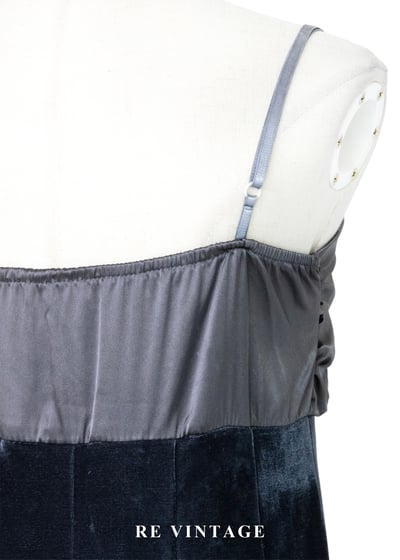 緞面大蝴蝶結絨布泡泡迷你洋裝11