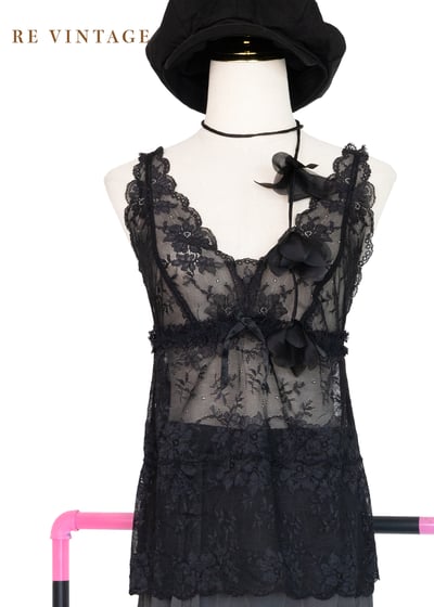 溫柔花朵蕾絲背心1