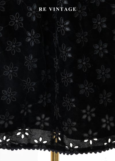 日本製 - 優雅鏤空花磚黑絨美裙（25"）4