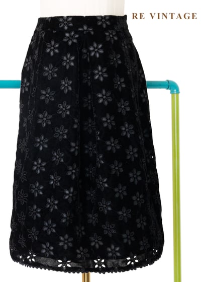 日本製 - 優雅鏤空花磚黑絨美裙（25"）6