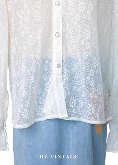 柔軟奶白少女緹花襯衫4