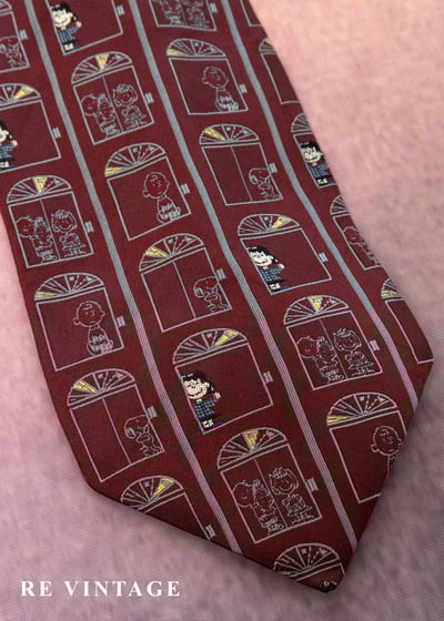 史奴比櫥窗酒紅領帶3