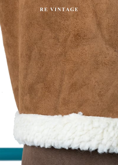 北歐冬日刺繡羊羔毛圖騰背心10