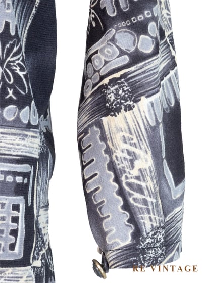 冷灰色藝術透圖飛鼠袖上衣15