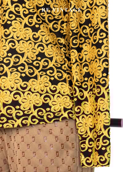 金黃的華麗冒險上衣10