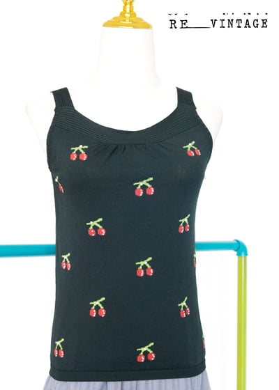 灰綠色小櫻桃薄款針織背心2