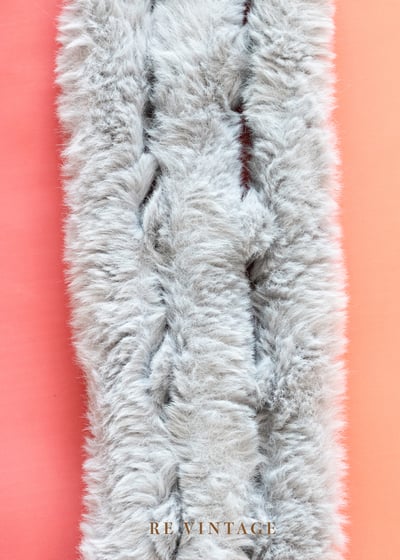 冰山美人灰絨毛圍巾6