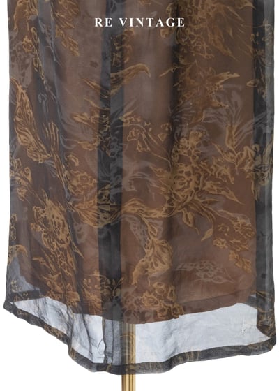 深灰紗中透著橘光抽象花朵長洋裝14