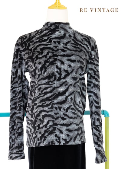 厚磅の黑色虎紋絨布上衣7