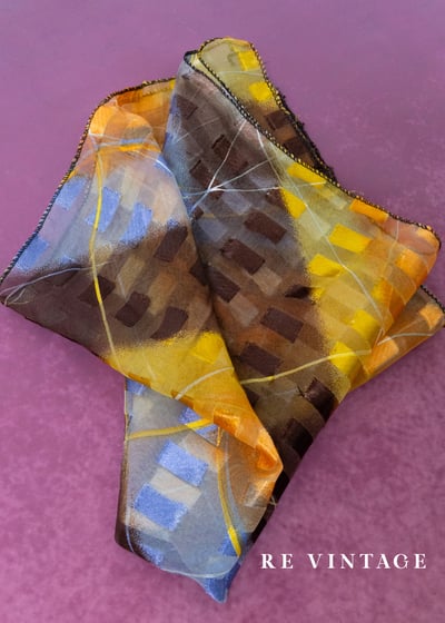 黃藍光譜魔法絲巾8