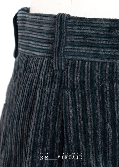 深夜藍線條燈芯絨長褲（26"）4