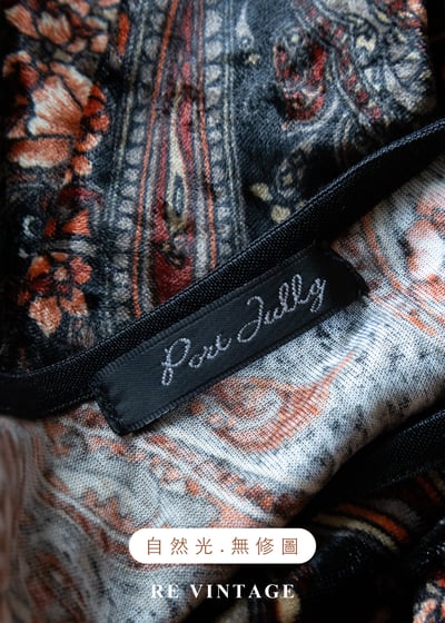 細緻花葉絨布圖騰細肩帶背心15