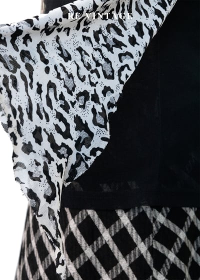 硬派搖滾味豹紋甜心女孩露肩上衣10
