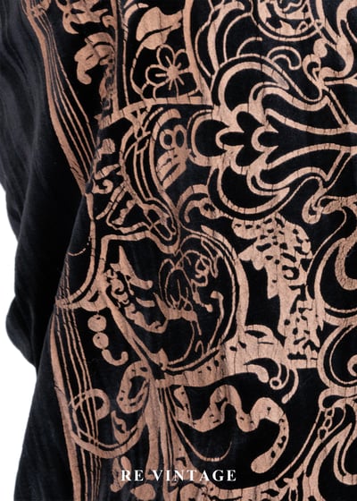 古世界華麗粉紅圖騰絨布背心8