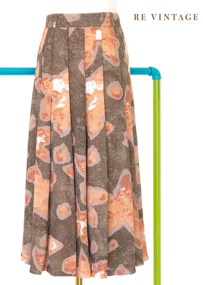 岩層和日落交融光斑美裙（27-28"）1