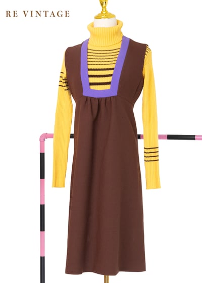 Bumblebee 線條高領針織毛衣2