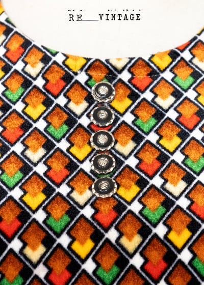 四色小菱格絨布長袖上衣5