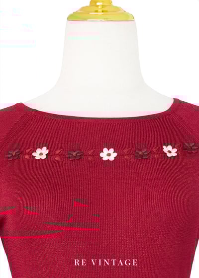 立體小花紅通通針織長袖上衣3