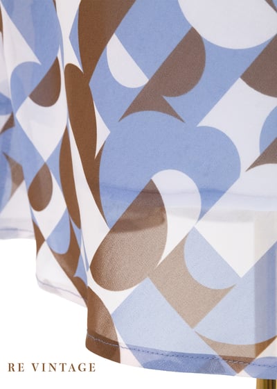 美術館幾何圖形畫作及膝裙（26"）8