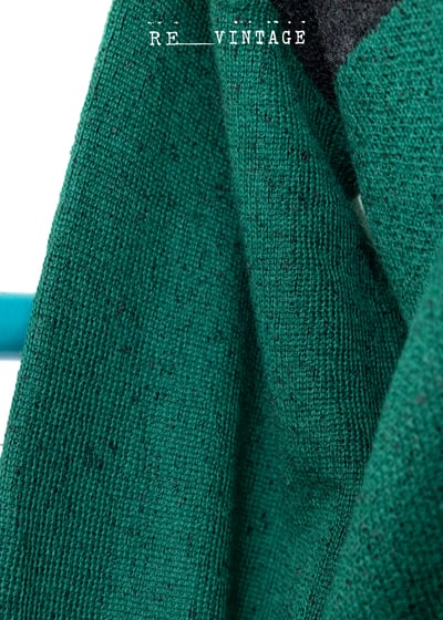 寶綠色/深灰大格紋針織外套10