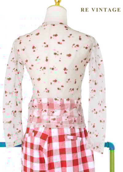 草莓汽水花香味網紗上衣10