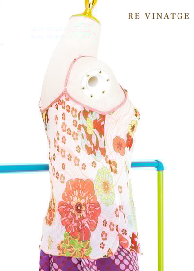 粉紅小花系肩帶背心7