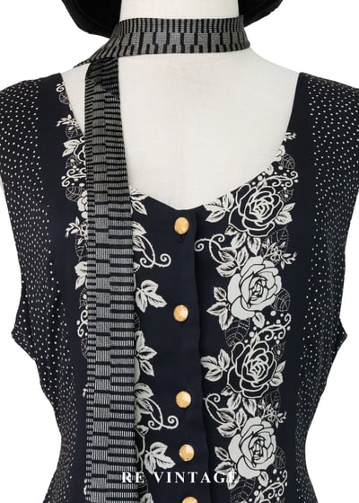 繁花盛引波點拼接黑白系長洋裝3