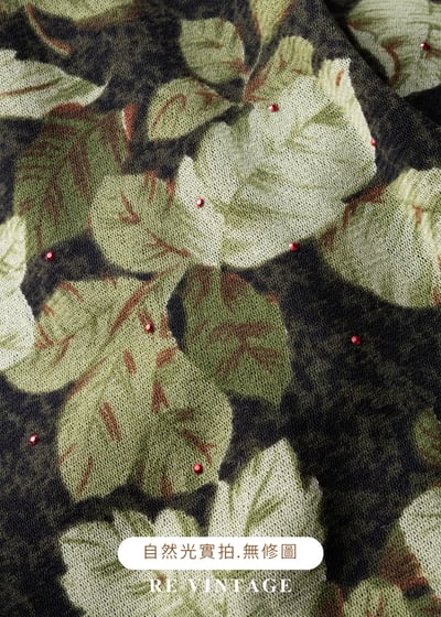 小紅點葉影謎語高領背心11