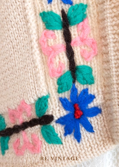 奶油白小花綻放毛料針織毛衣外套4