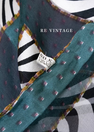 墨綠色の搖混視覺黑白斑馬紋絲巾7