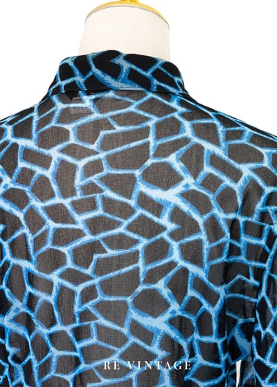 視覺靈魂長頸鹿紋透膚上衣10