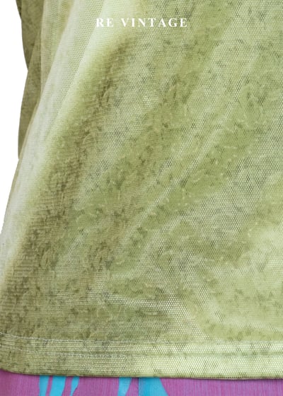酪梨綠與草綠色膚暈染上衣4